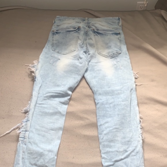 H&M Divided Distressed patch jeans - Picture 2 of 2